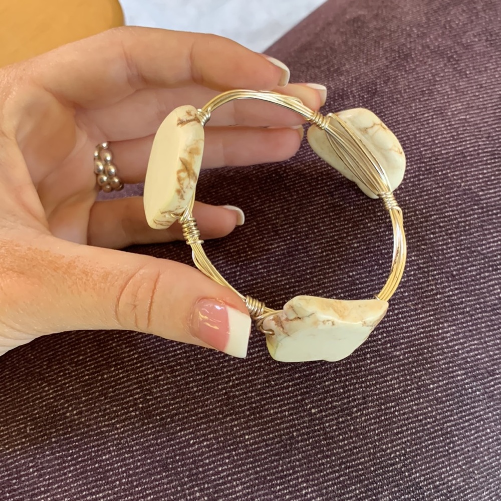 Silver bangle - Picture 2 of 2